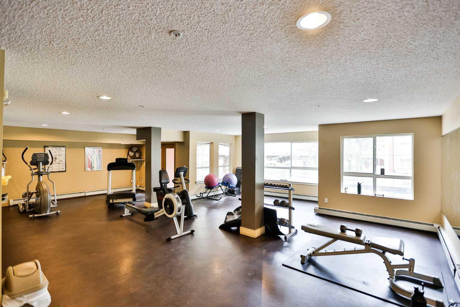 211, 5115 Richard Road SW