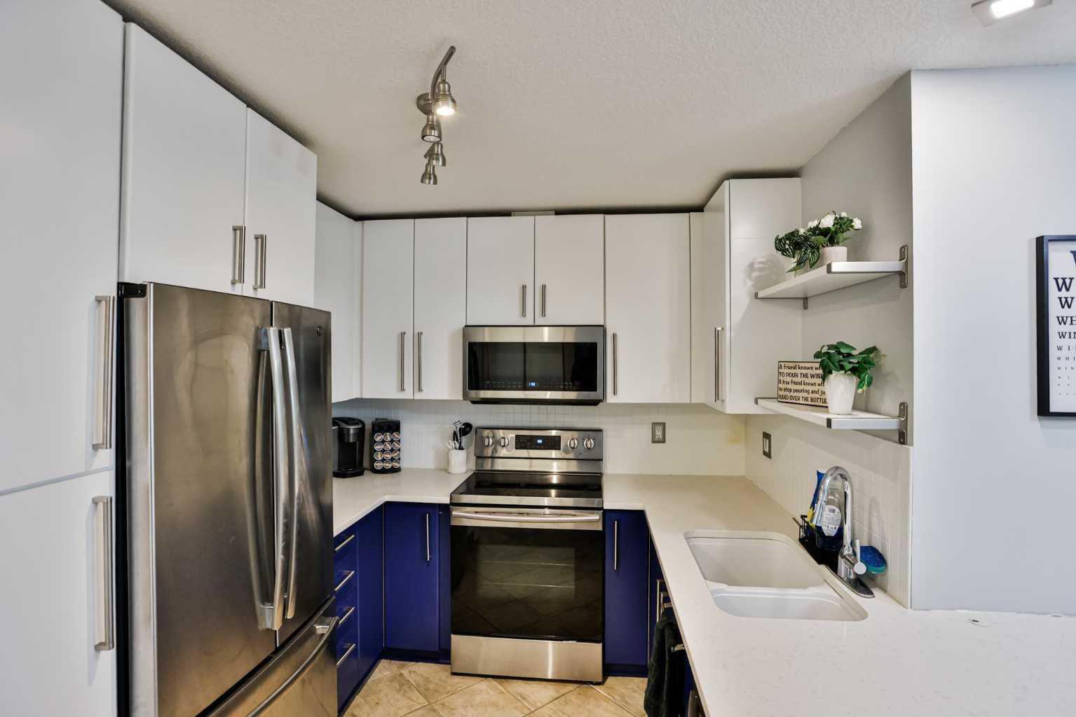211, 5115 Richard Road SW