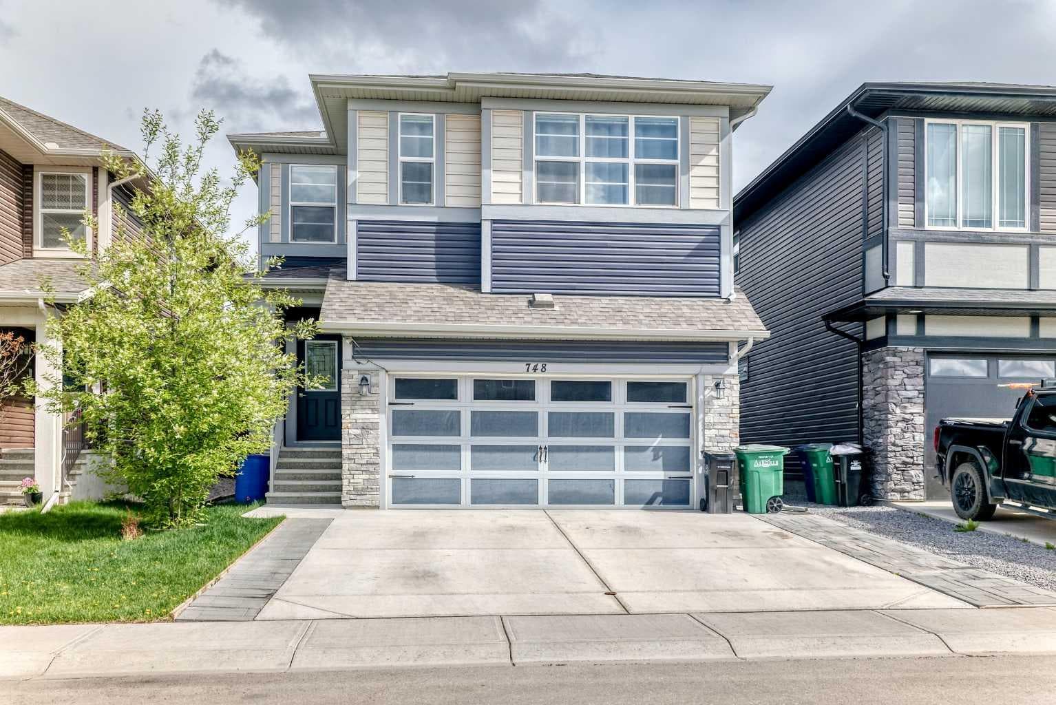 748 Midtown Drive SW