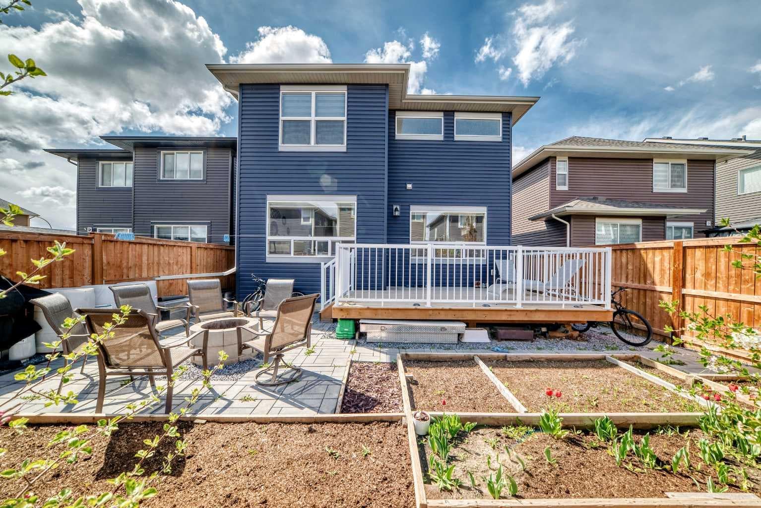 748 Midtown Drive SW