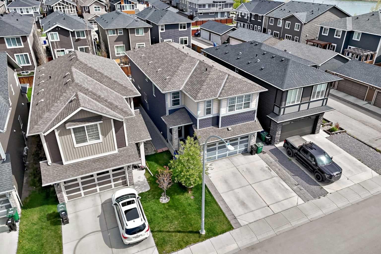 748 Midtown Drive SW