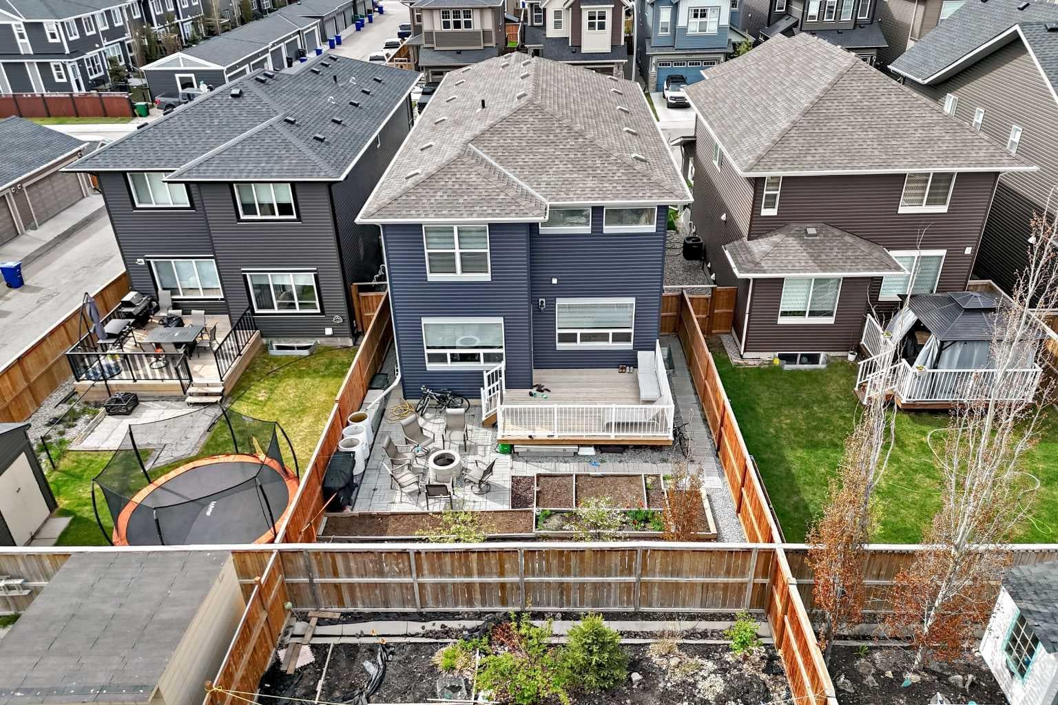 748 Midtown Drive SW