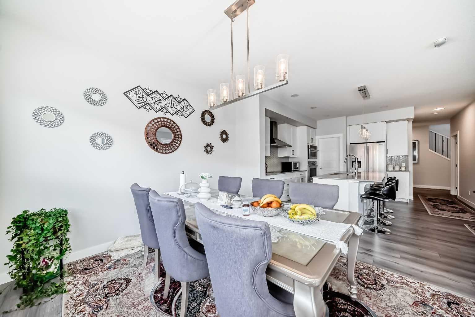 748 Midtown Drive SW