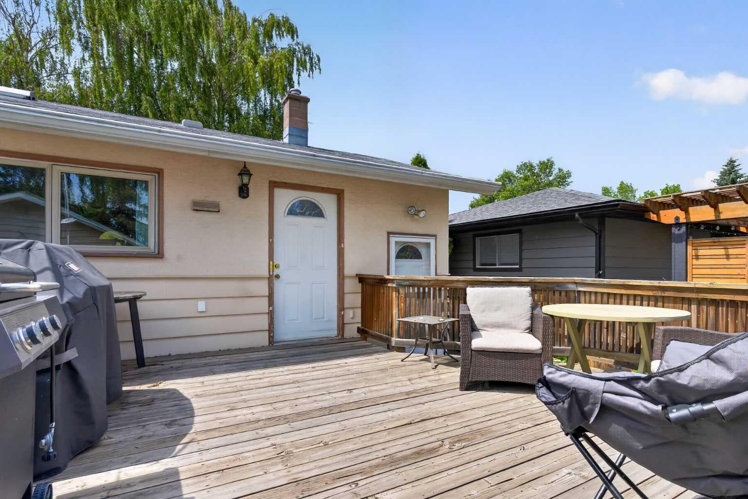 39 Hillgrove Crescent SW