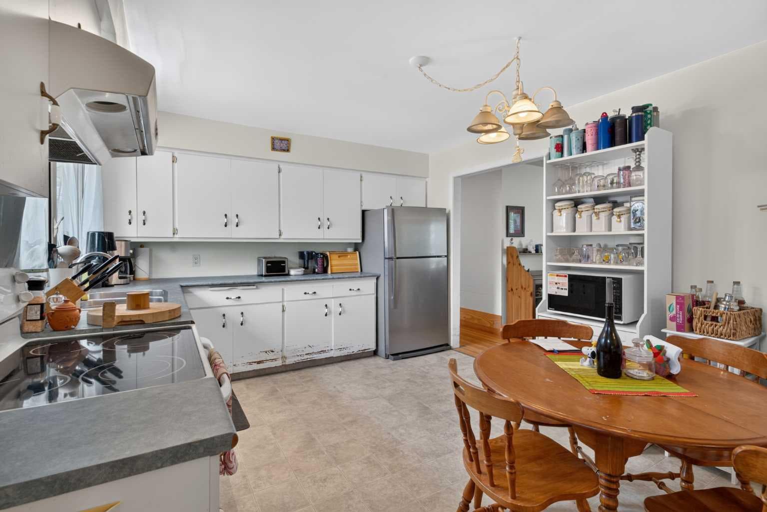 39 Hillgrove Crescent SW