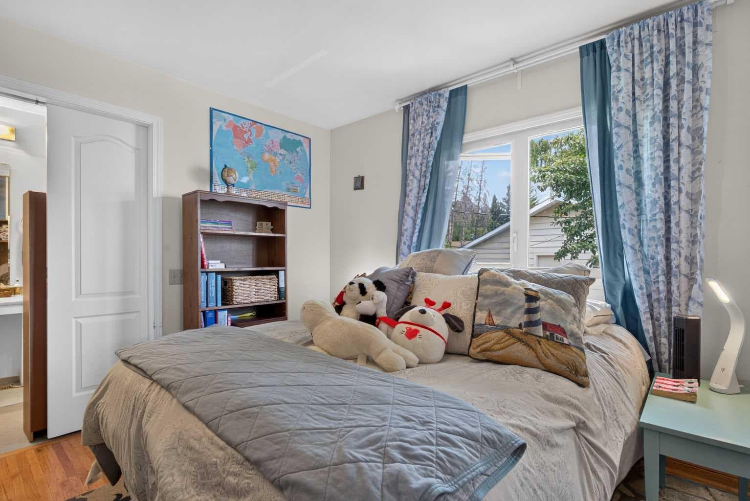 39 Hillgrove Crescent SW