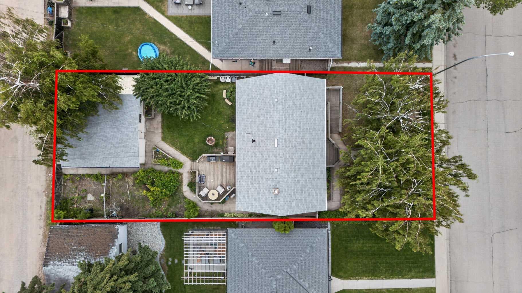 39 Hillgrove Crescent SW