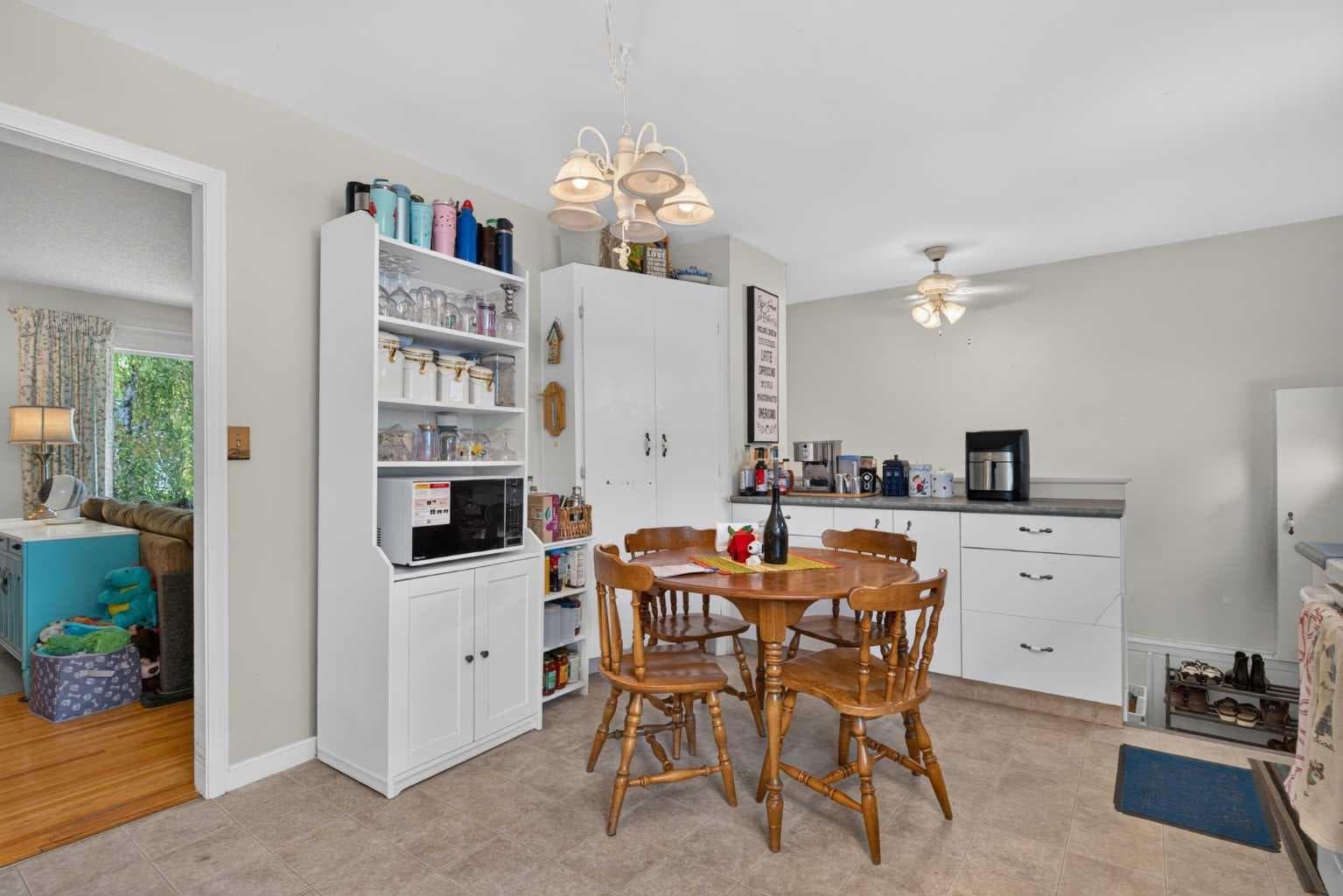 39 Hillgrove Crescent SW