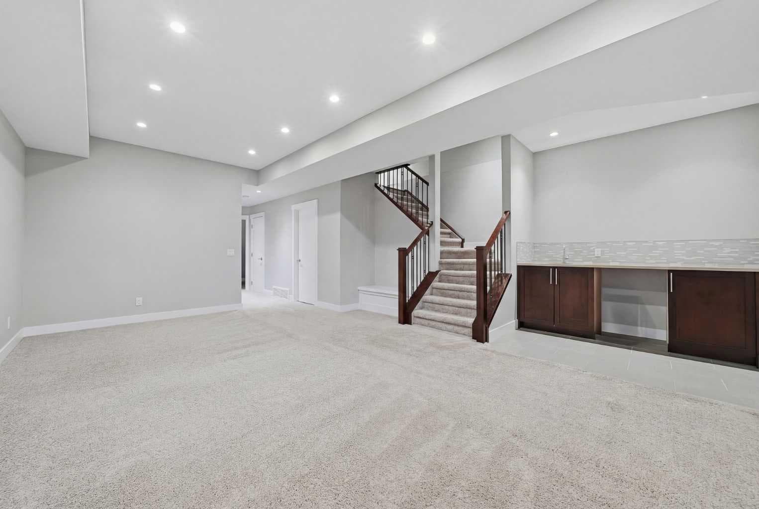 2018 37 Street SW