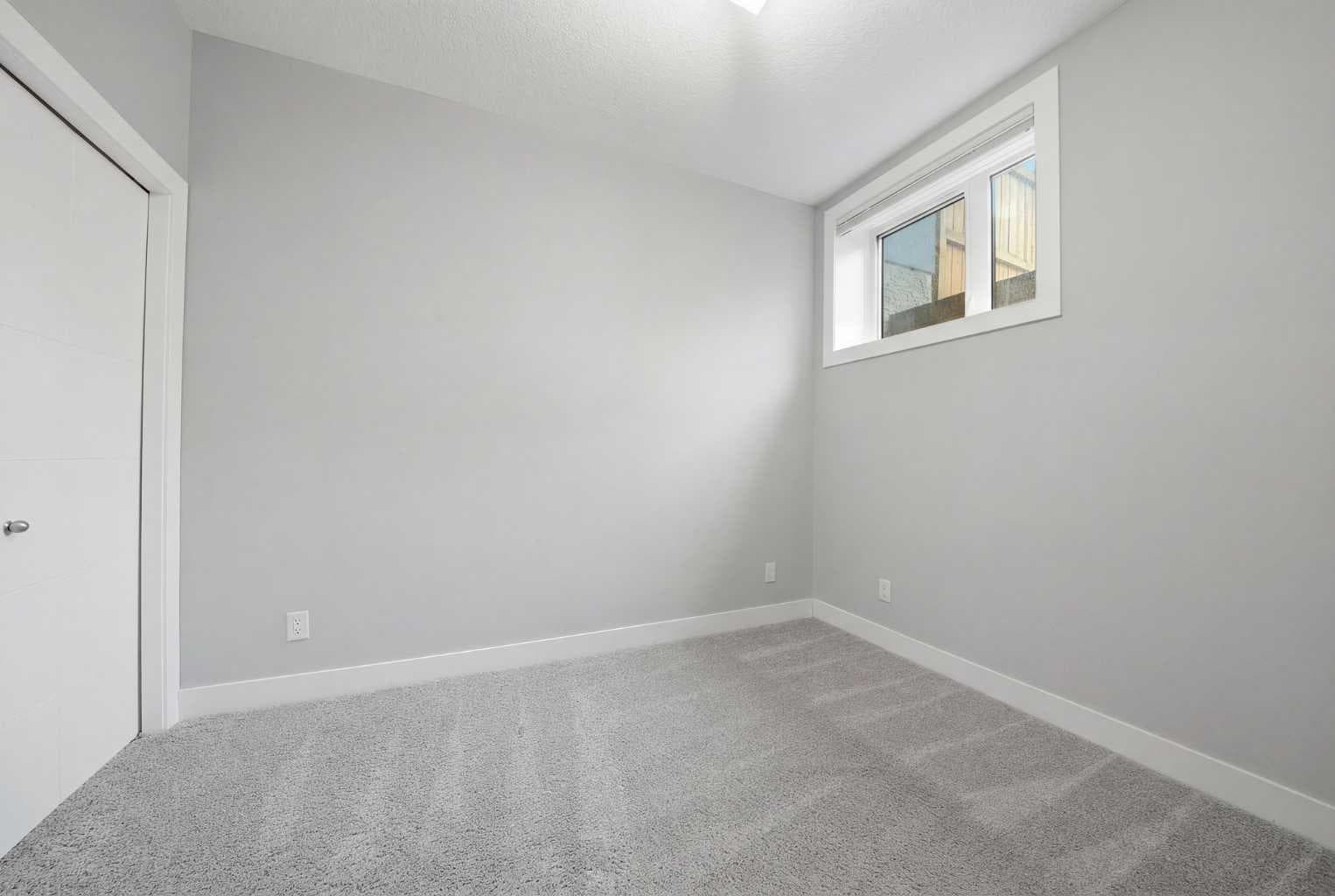2018 37 Street SW