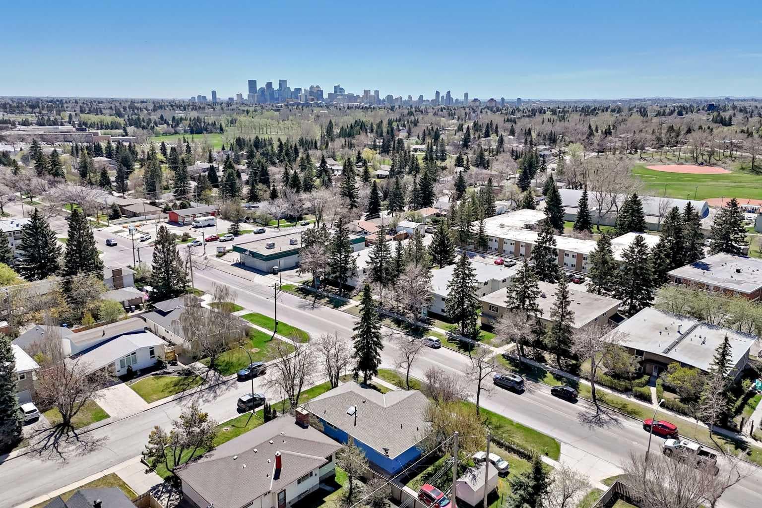 29 Chisholm Crescent NW