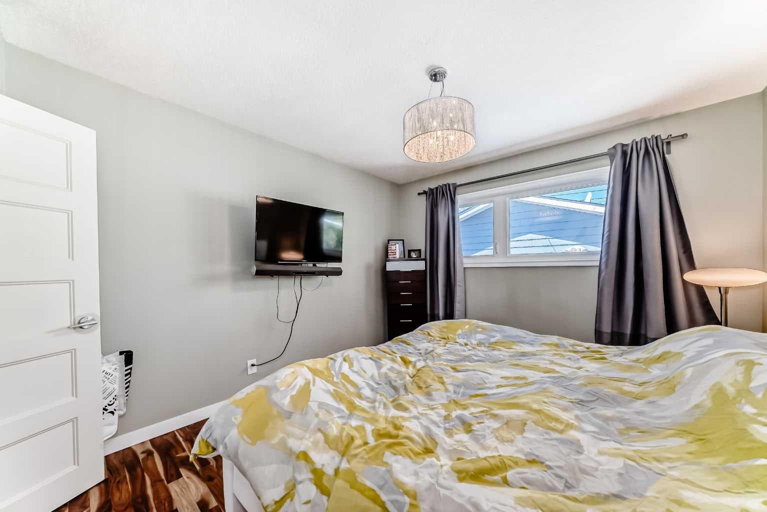 29 Chisholm Crescent NW