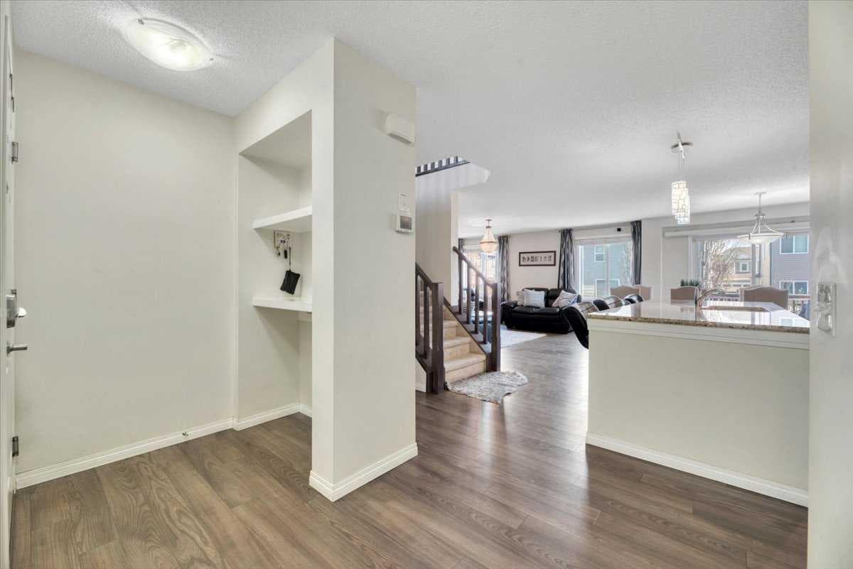 145 Viewpointe Terrace 