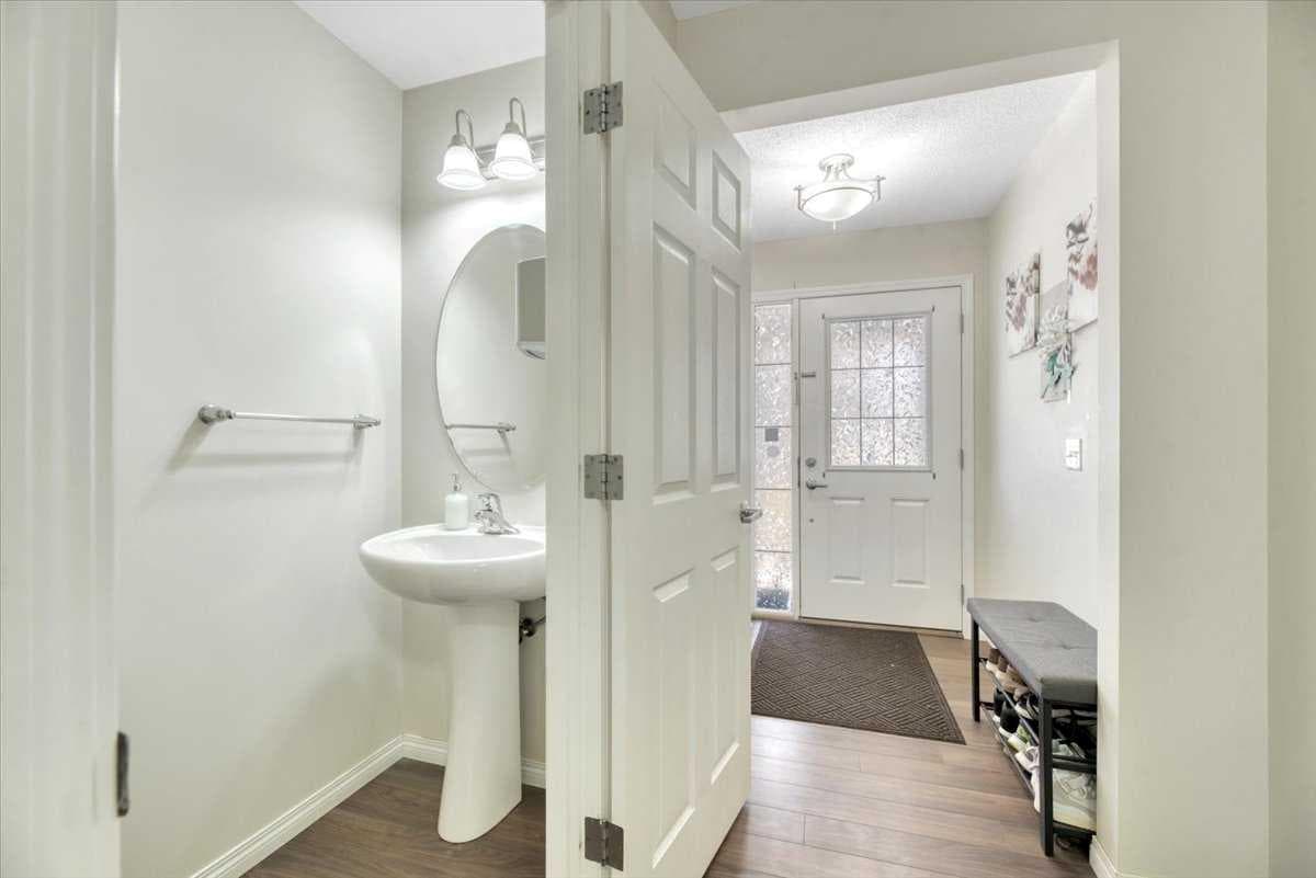 145 Viewpointe Terrace 