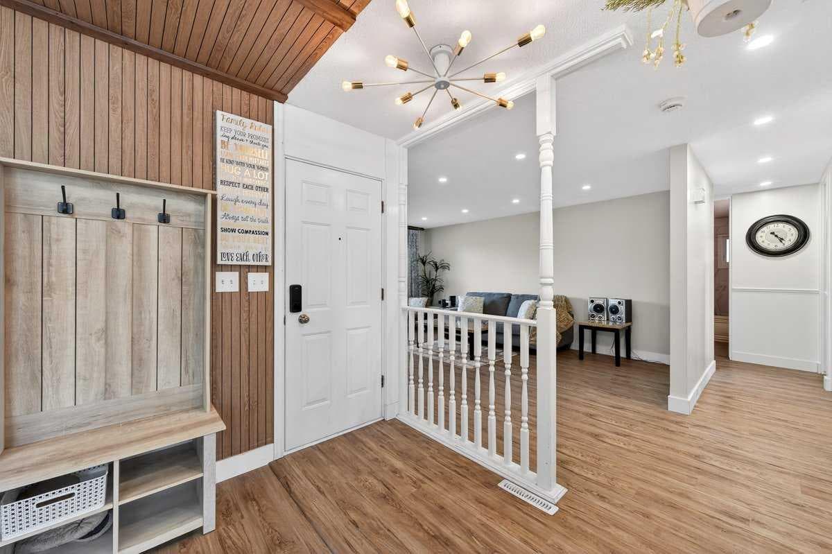 227 Martell Road NE