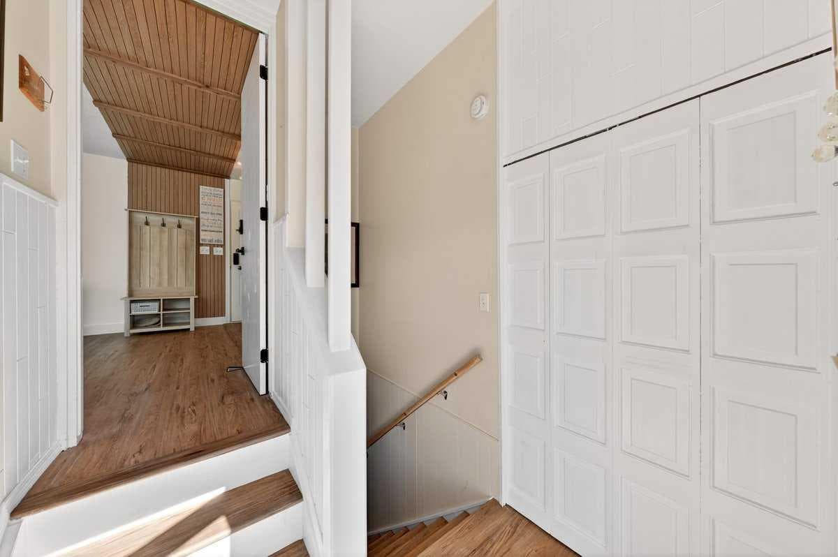 227 Martell Road NE