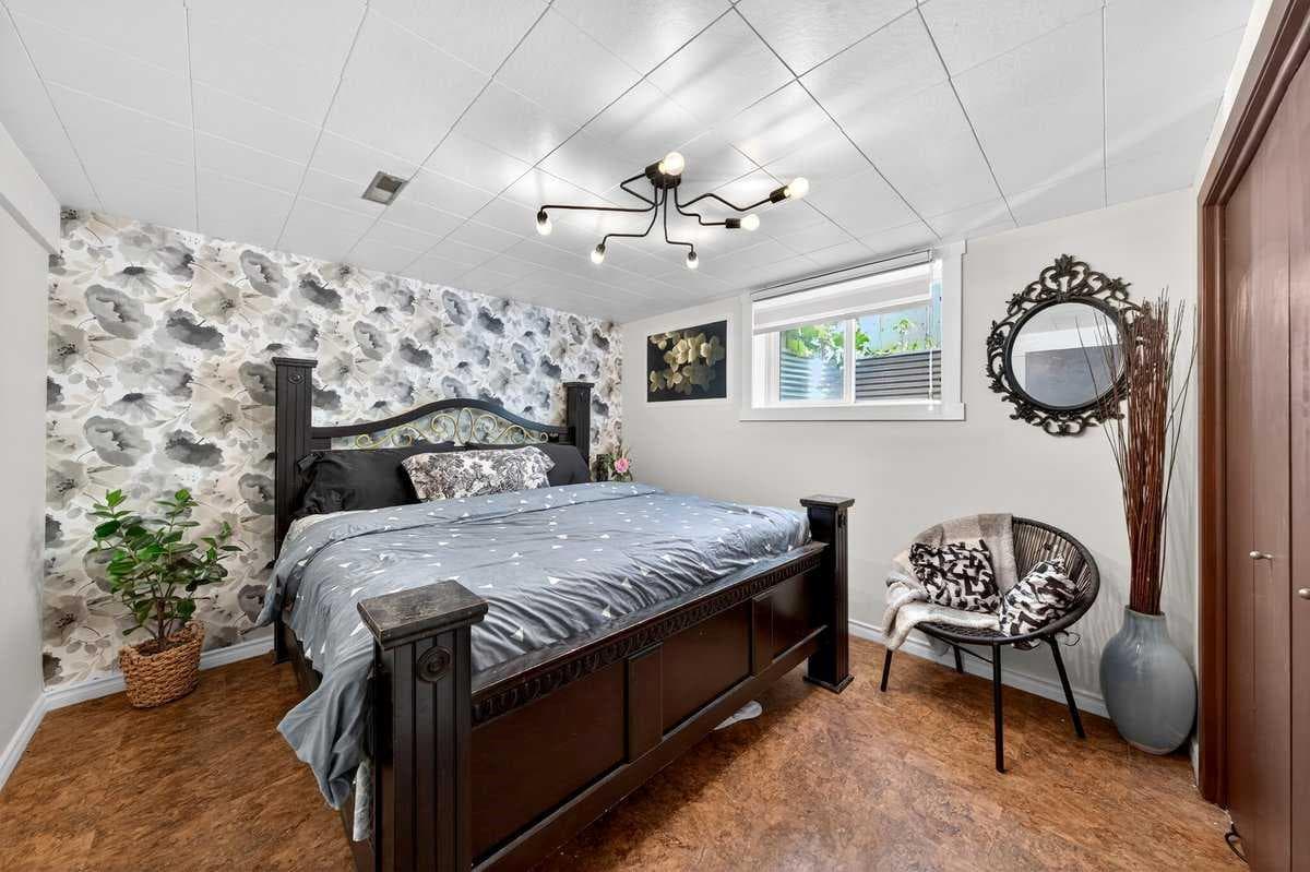 227 Martell Road NE