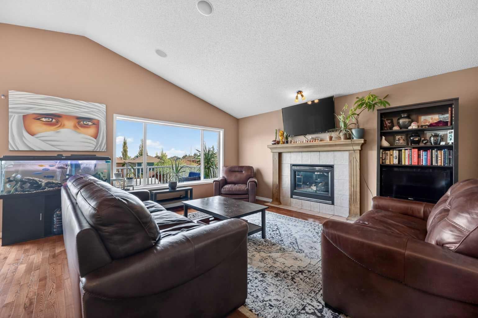 44 Bridlepost Green SW