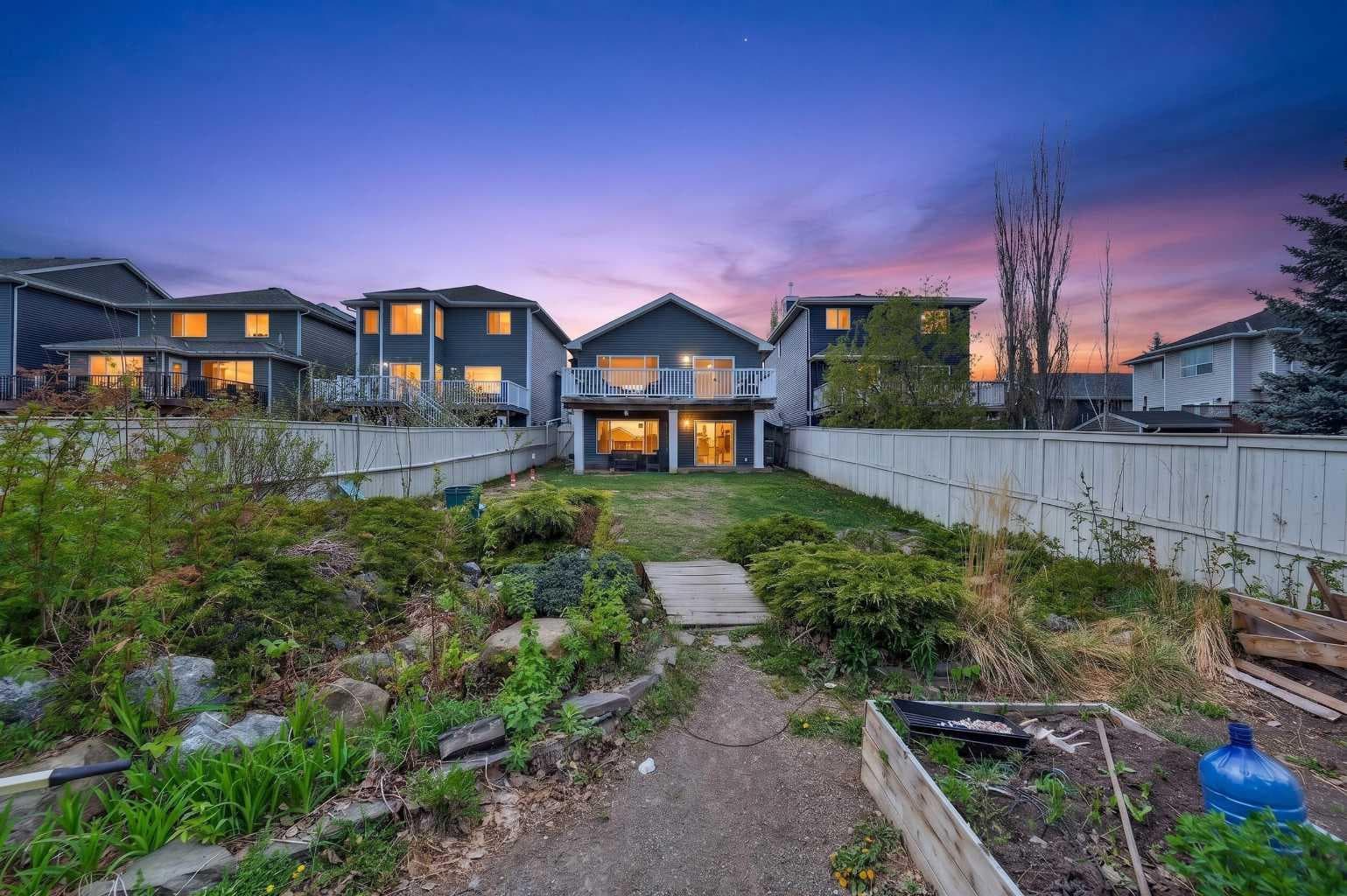 44 Bridlepost Green SW