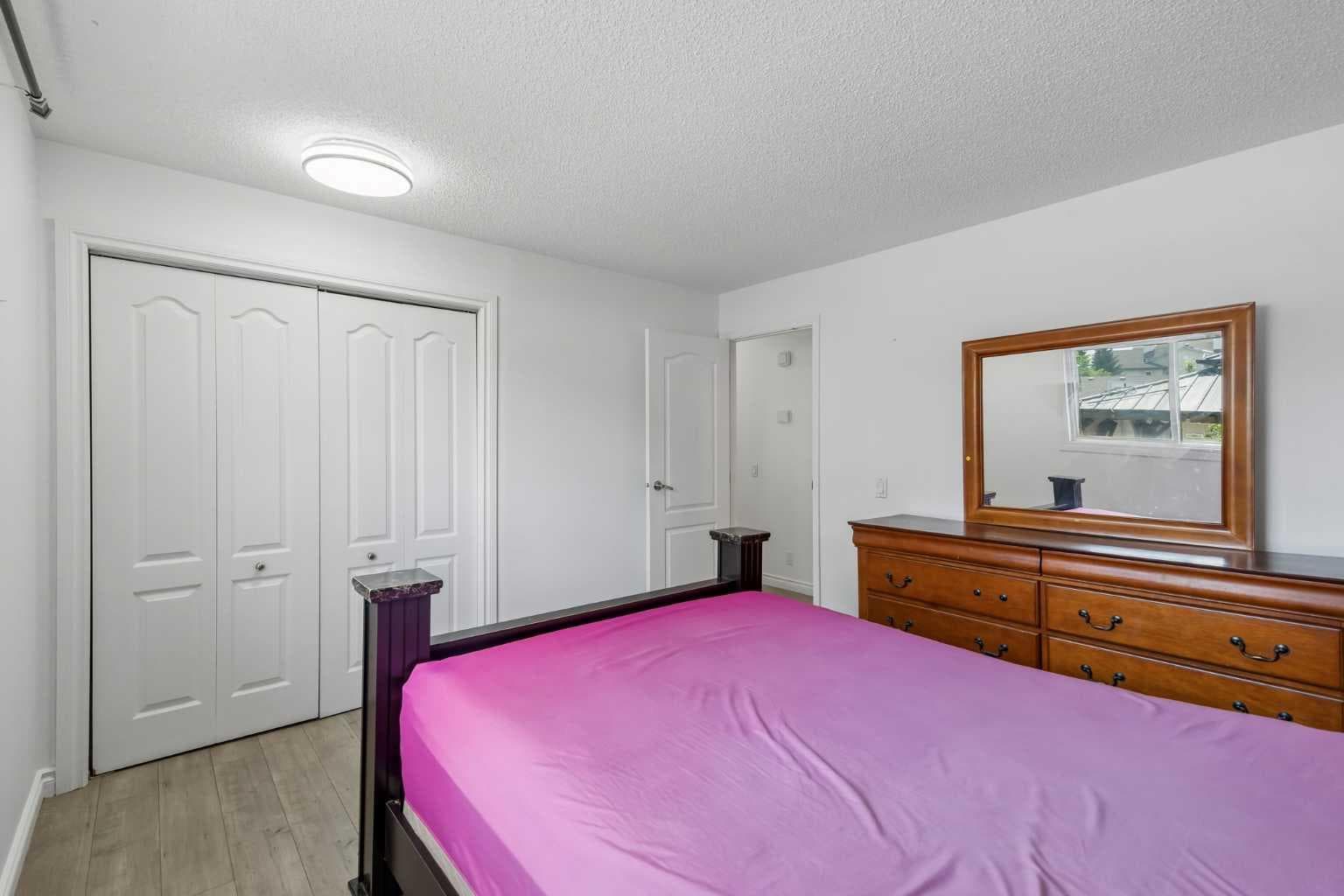83 Appletree Close SE