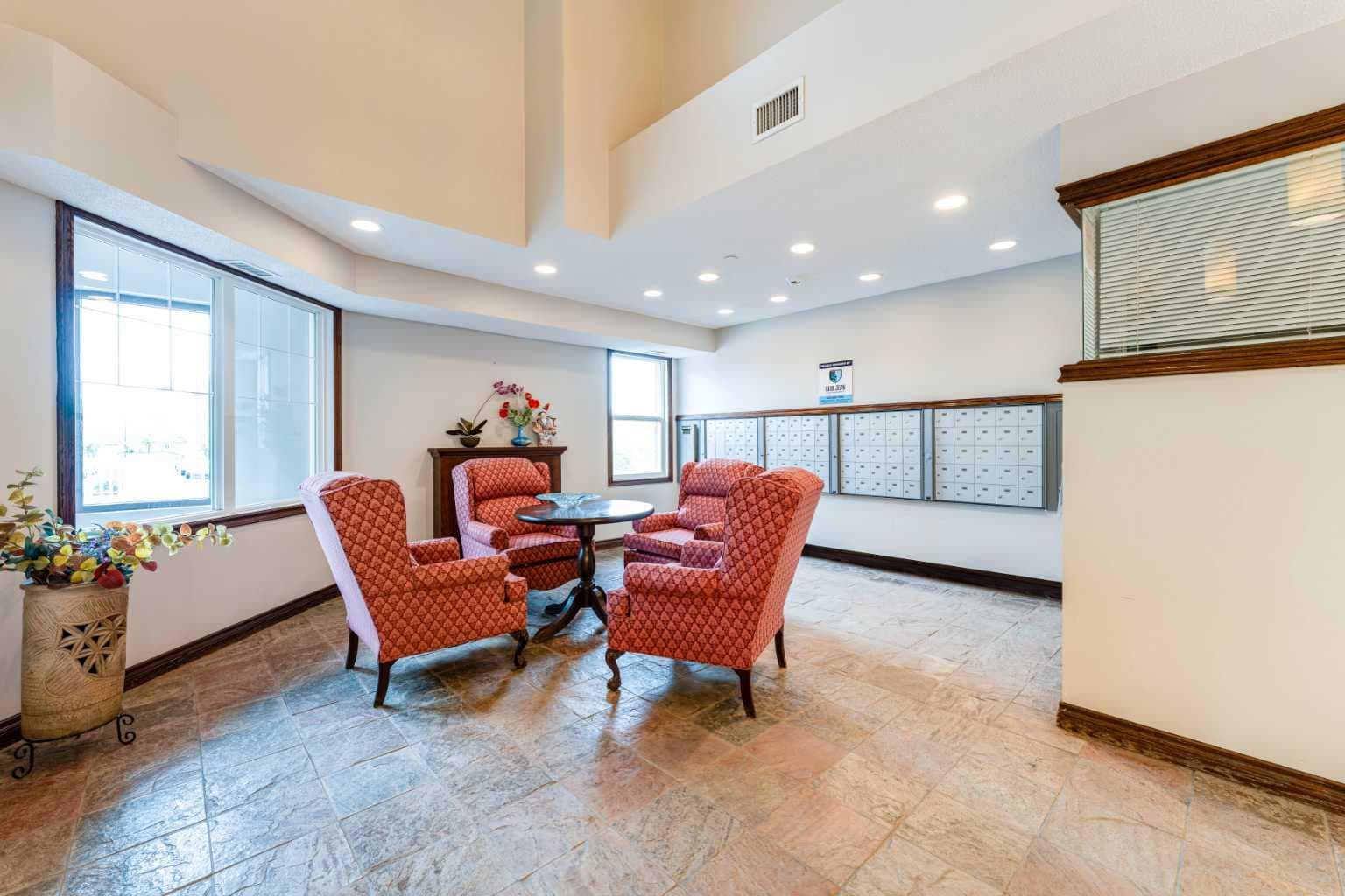 206, 8 Prestwick Pond Terrace SE