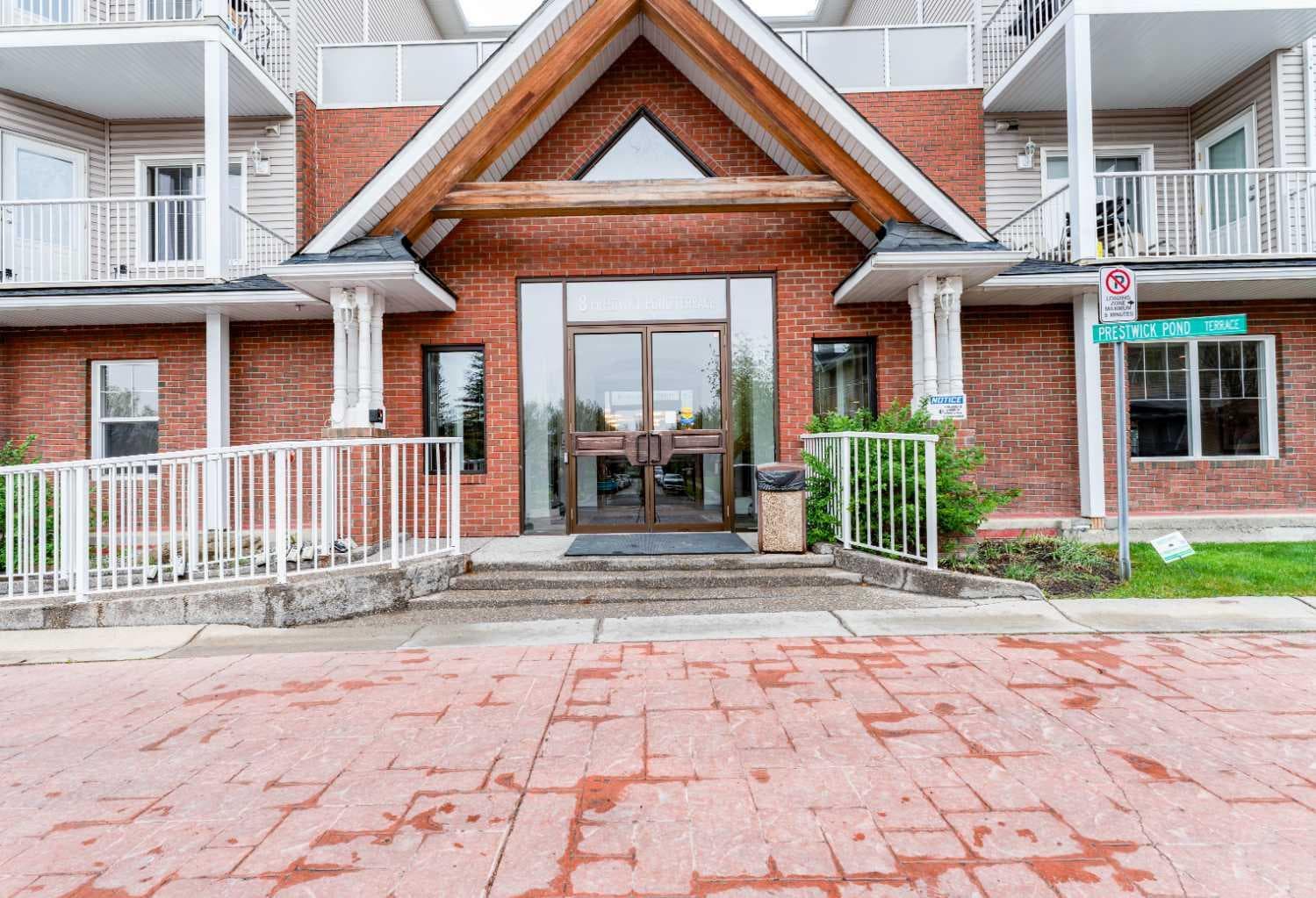 206, 8 Prestwick Pond Terrace SE