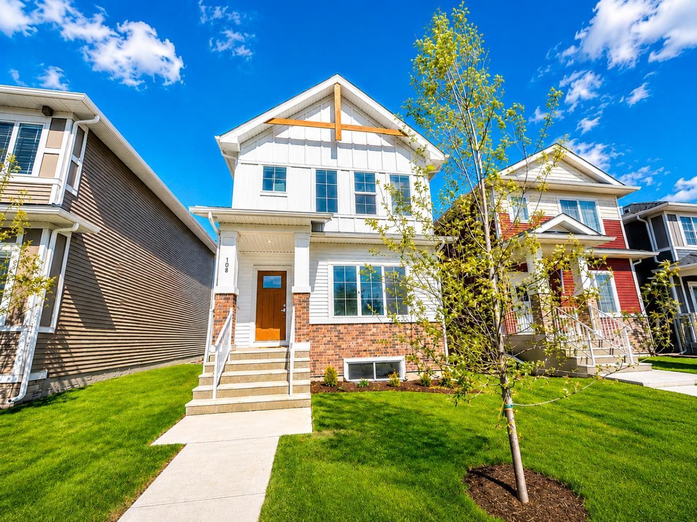 108 Bridgeport Green 