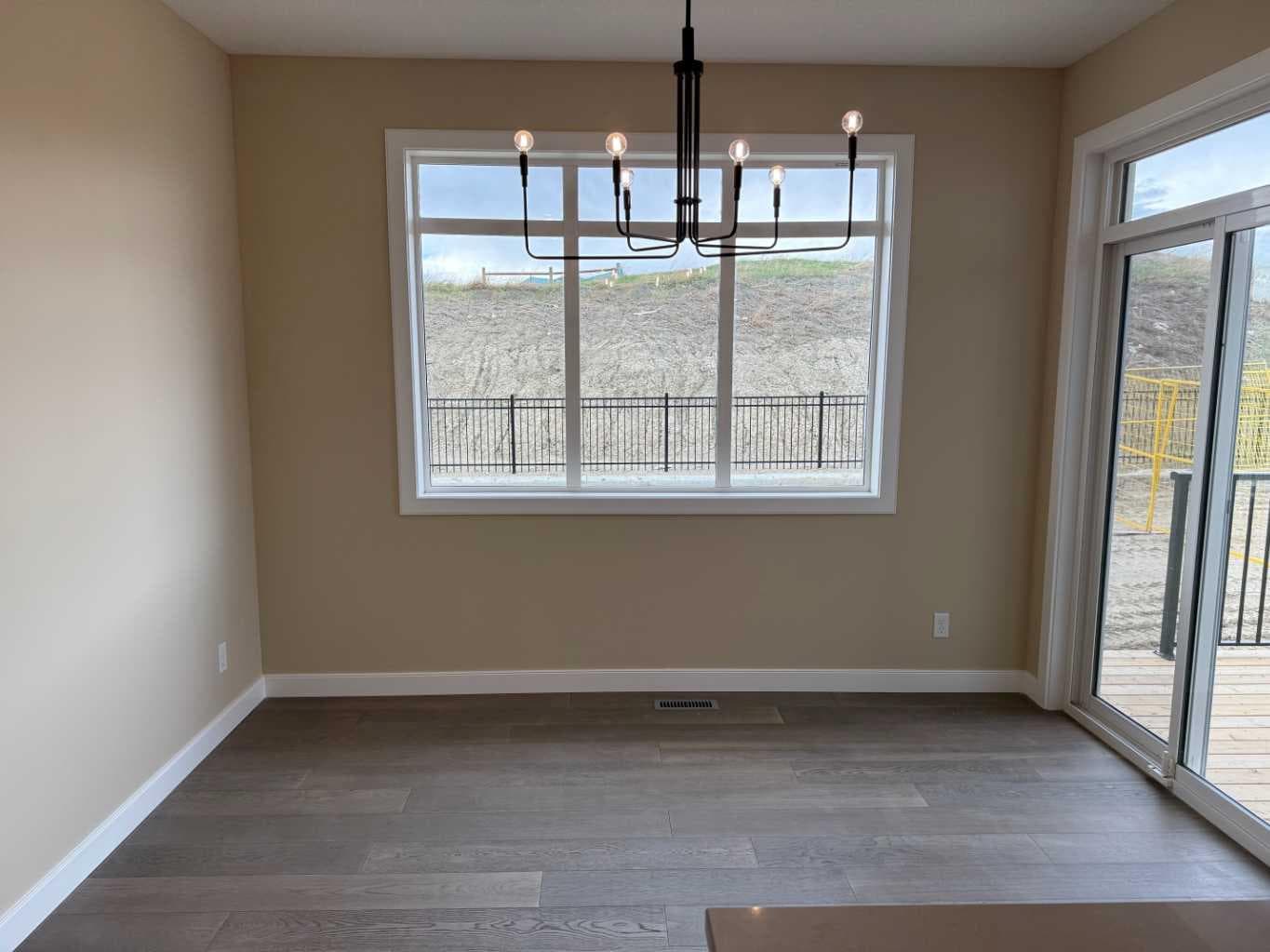 147 sundown Crescent 