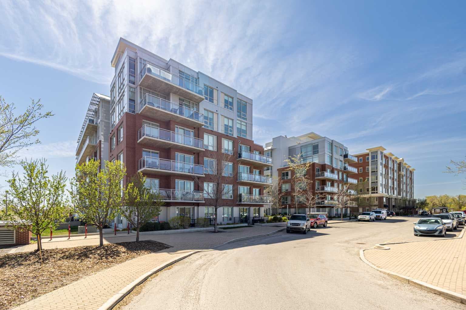 225, 63 Inglewood Park SE