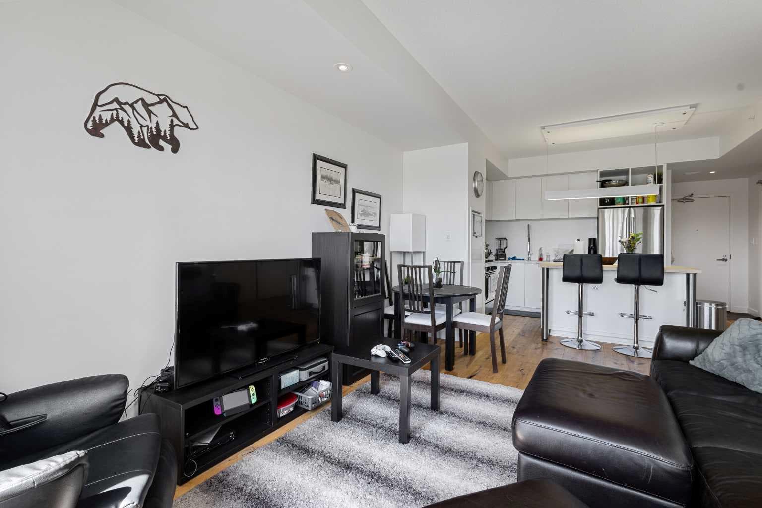 225, 63 Inglewood Park SE
