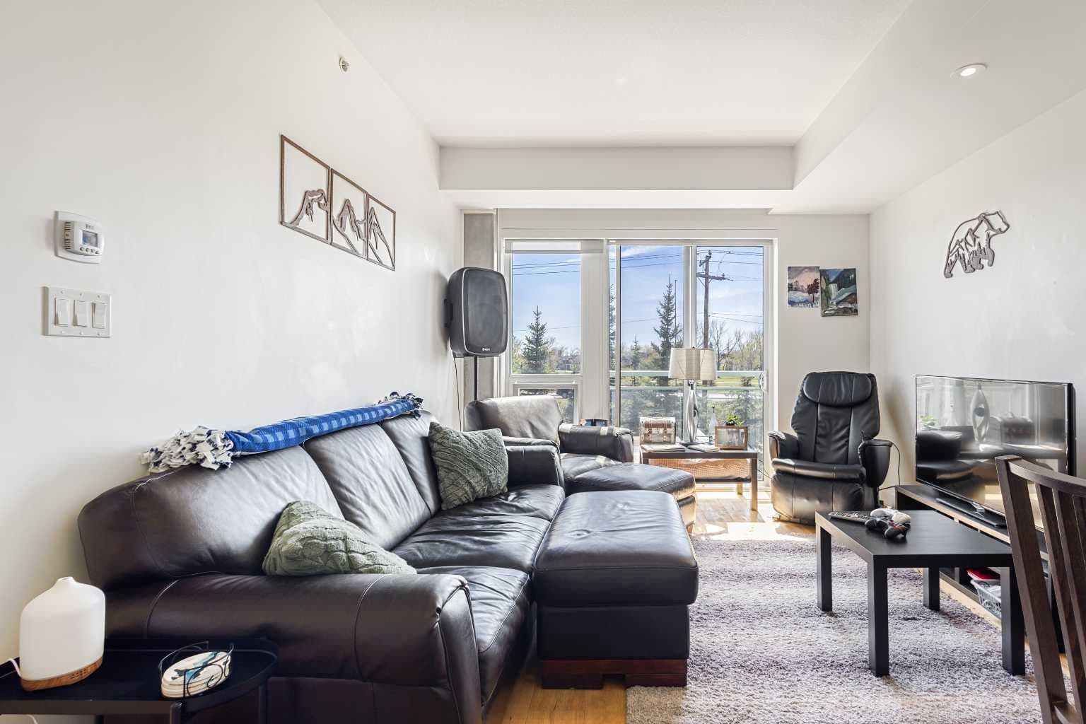 225, 63 Inglewood Park SE