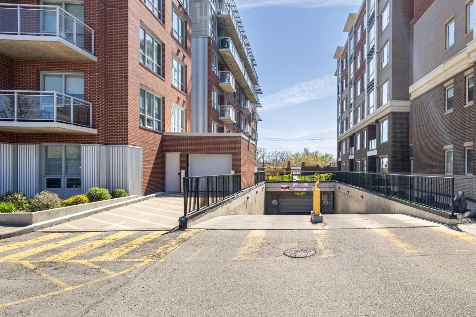 225, 63 Inglewood Park SE