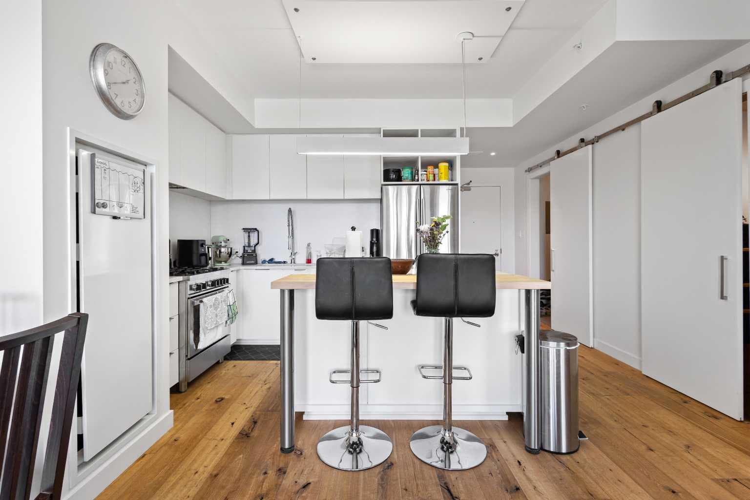 225, 63 Inglewood Park SE
