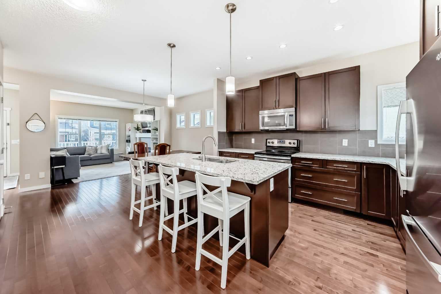 199 River Heights Green 