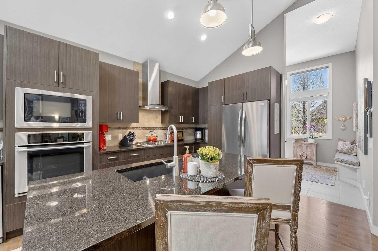 43 Cortina Villas SW