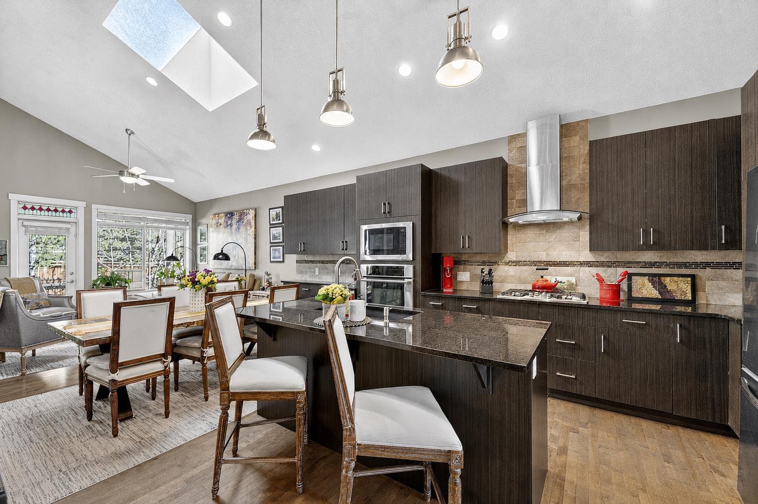 43 Cortina Villas SW
