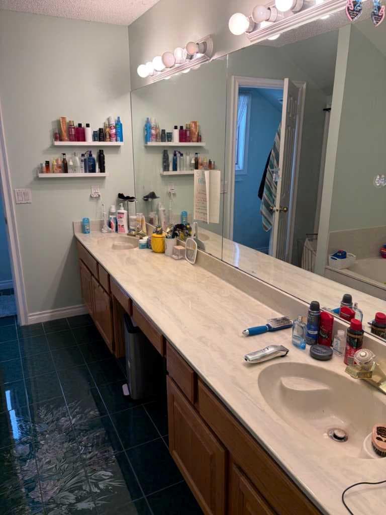 1065 East Chestermere Drive 