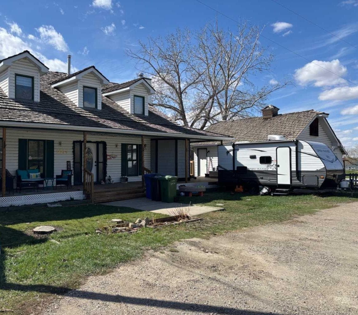 1065 East Chestermere Drive 