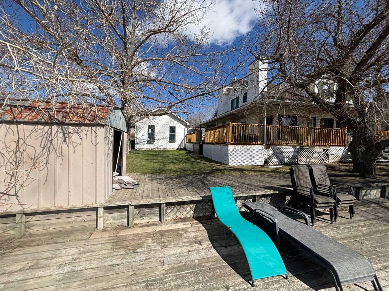 1065 East Chestermere Drive 