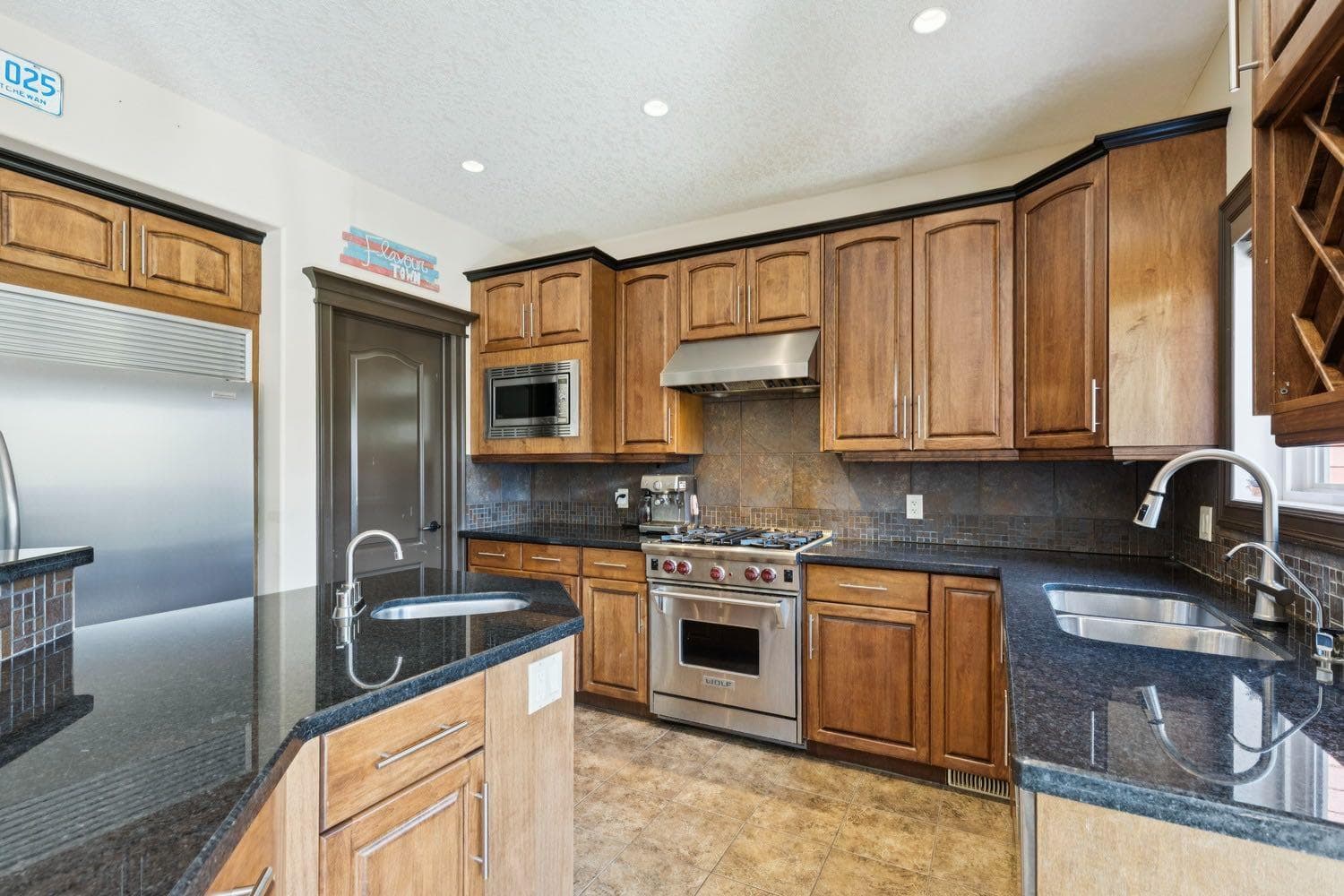 957 Coopers Drive SW