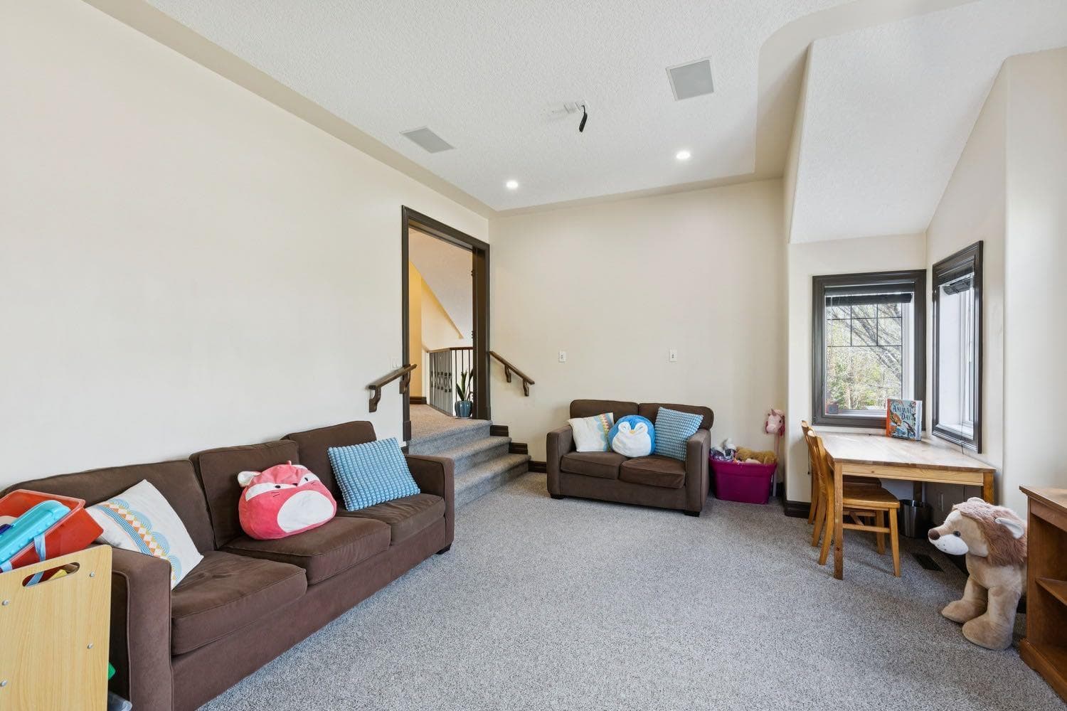 957 Coopers Drive SW