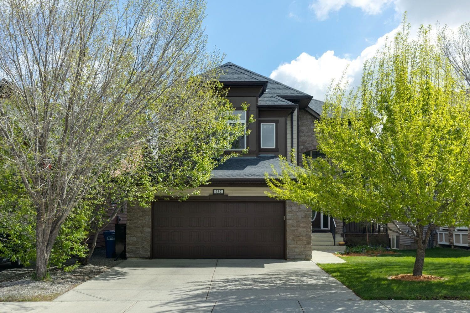 957 Coopers Drive SW