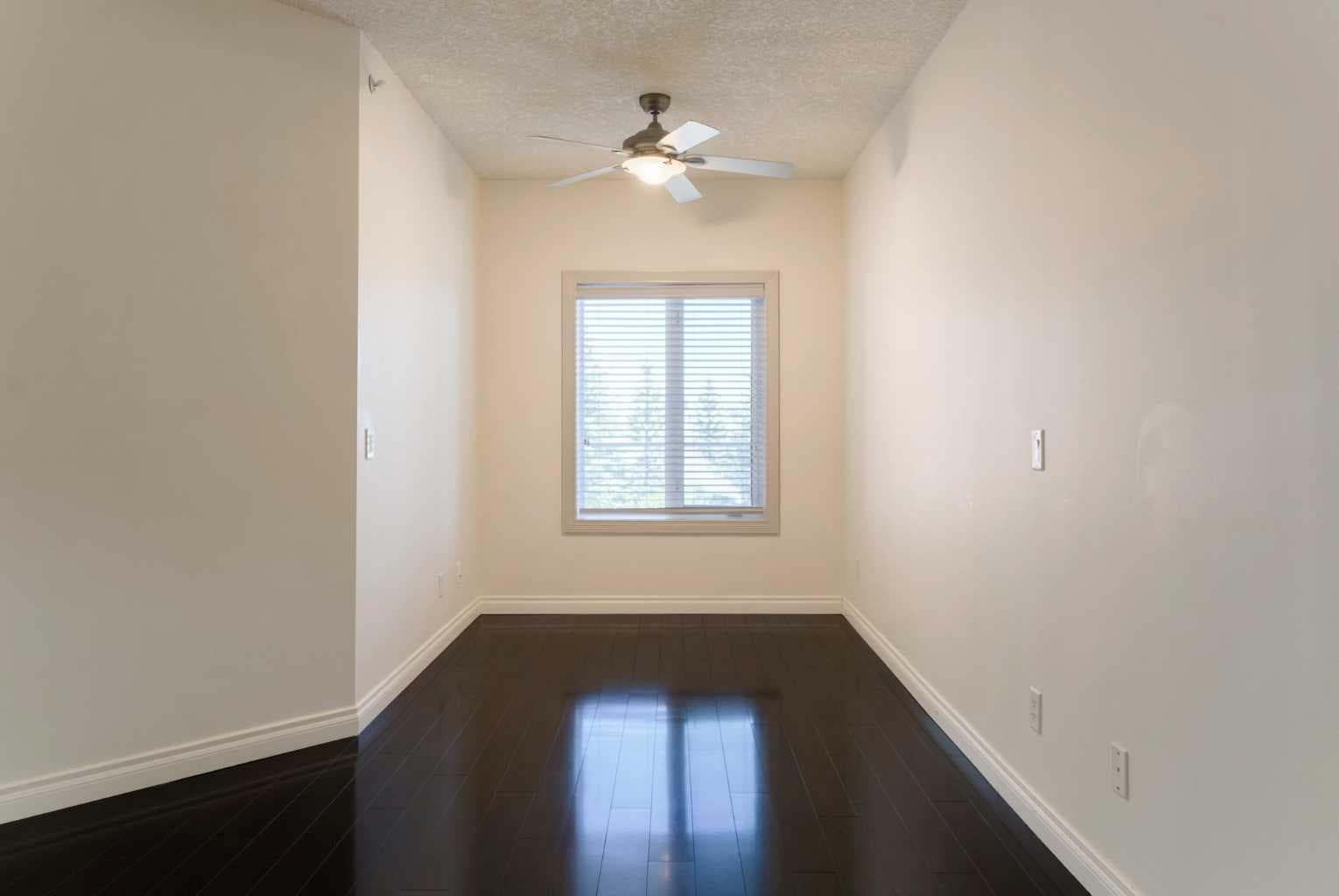 205, 200 Patina Court SW