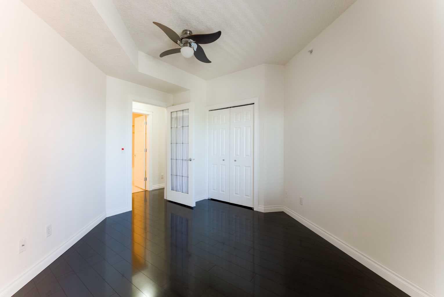 205, 200 Patina Court SW