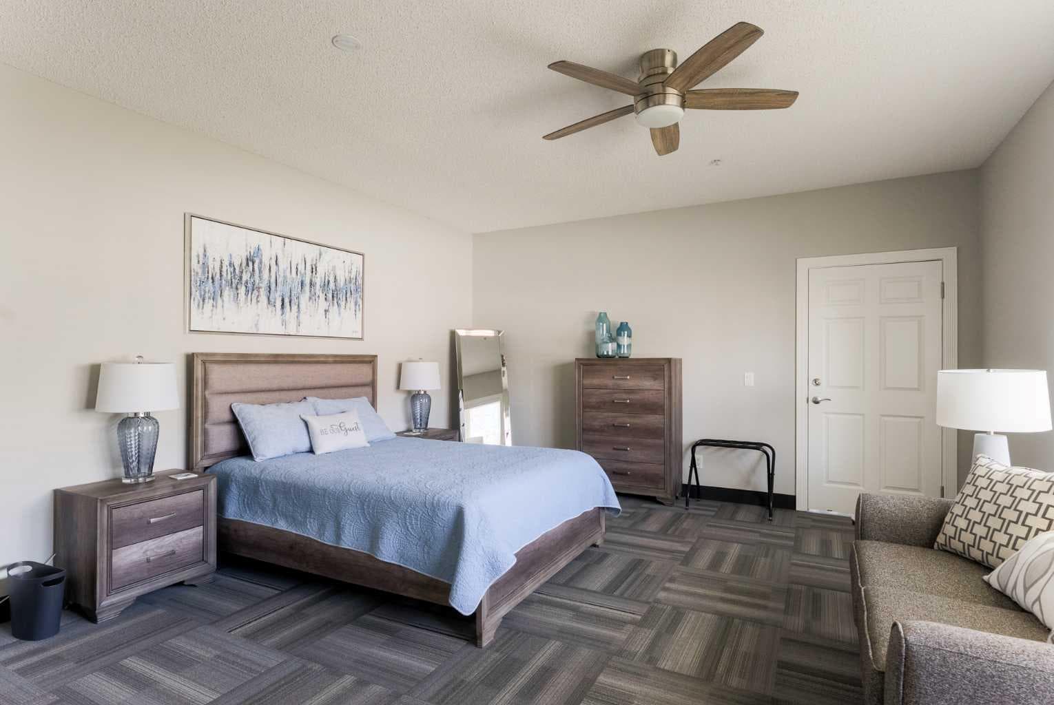 205, 200 Patina Court SW