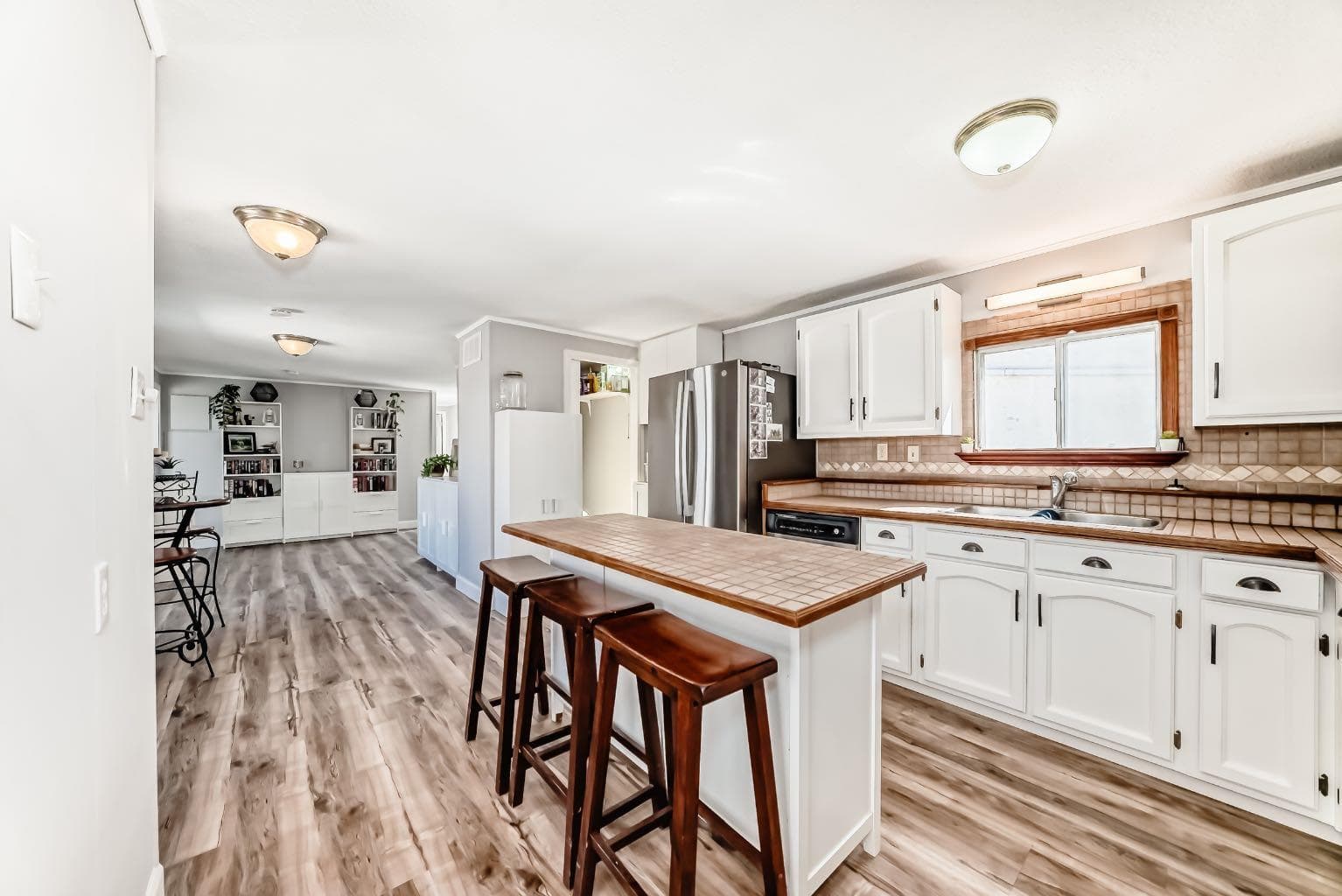 124 BIG SPRINGS Drive SE