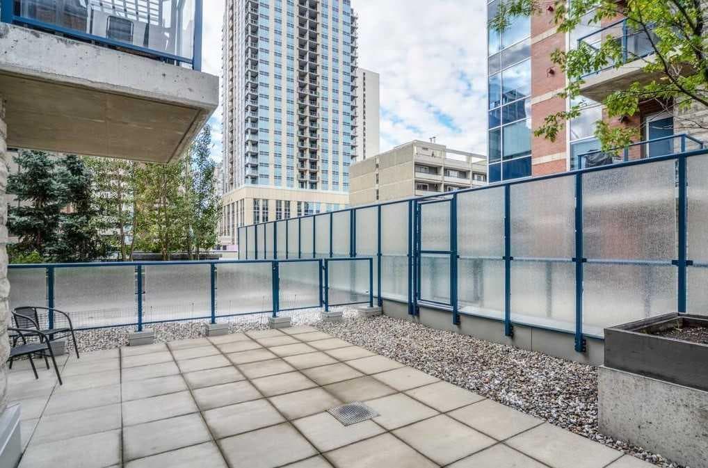 601, 910 5 Avenue SW