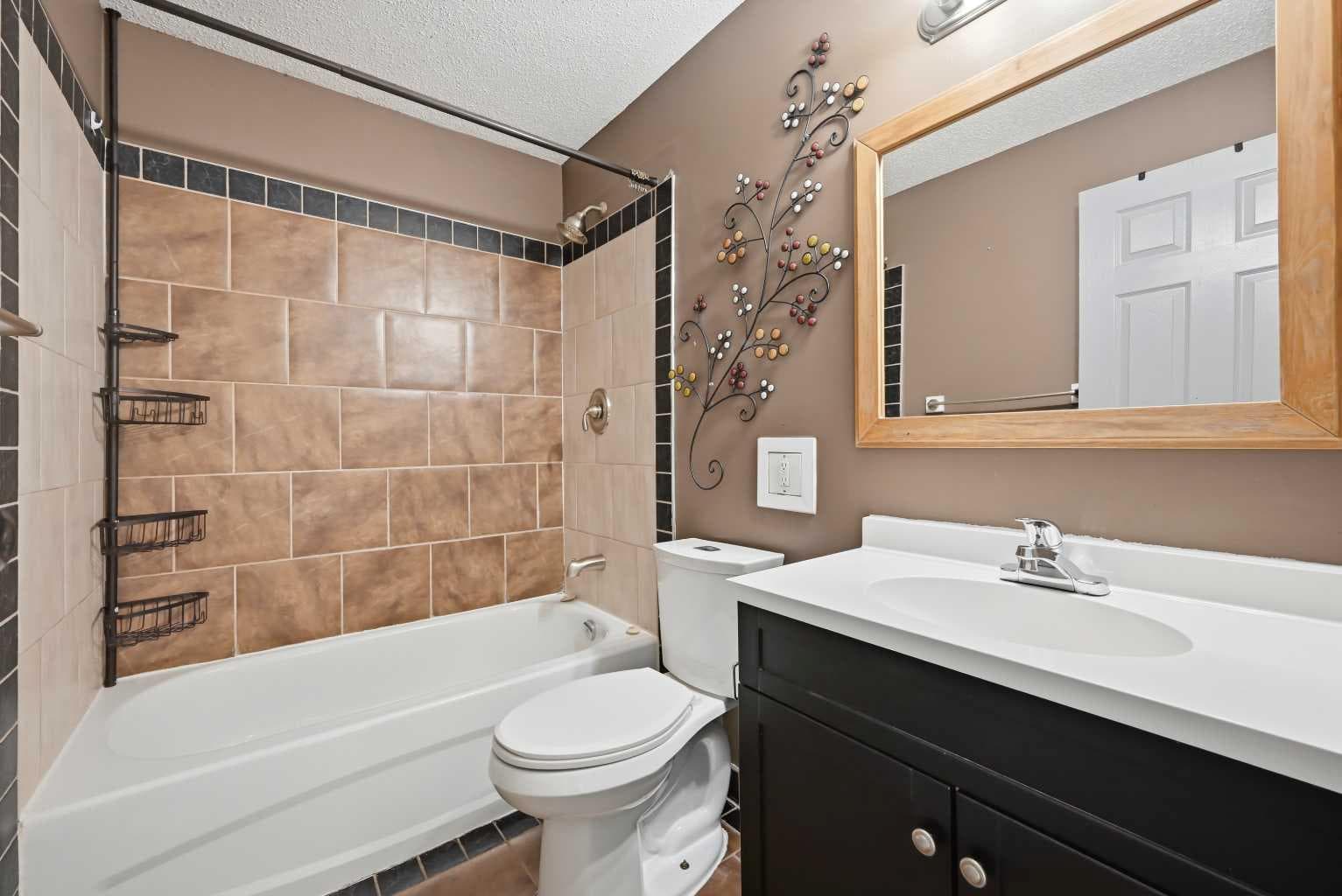 128 Ridgegate Way SW