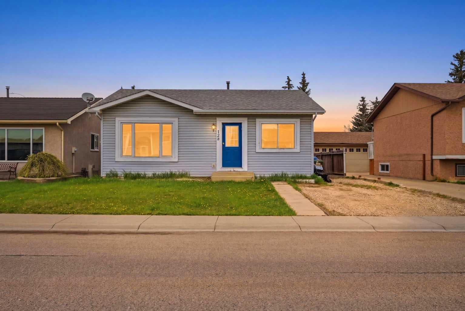 128 Ridgegate Way SW