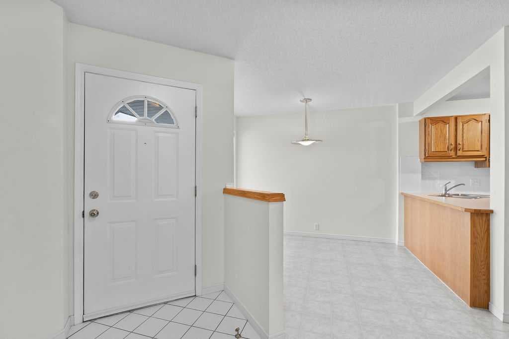 31 Silvergrove Close NW